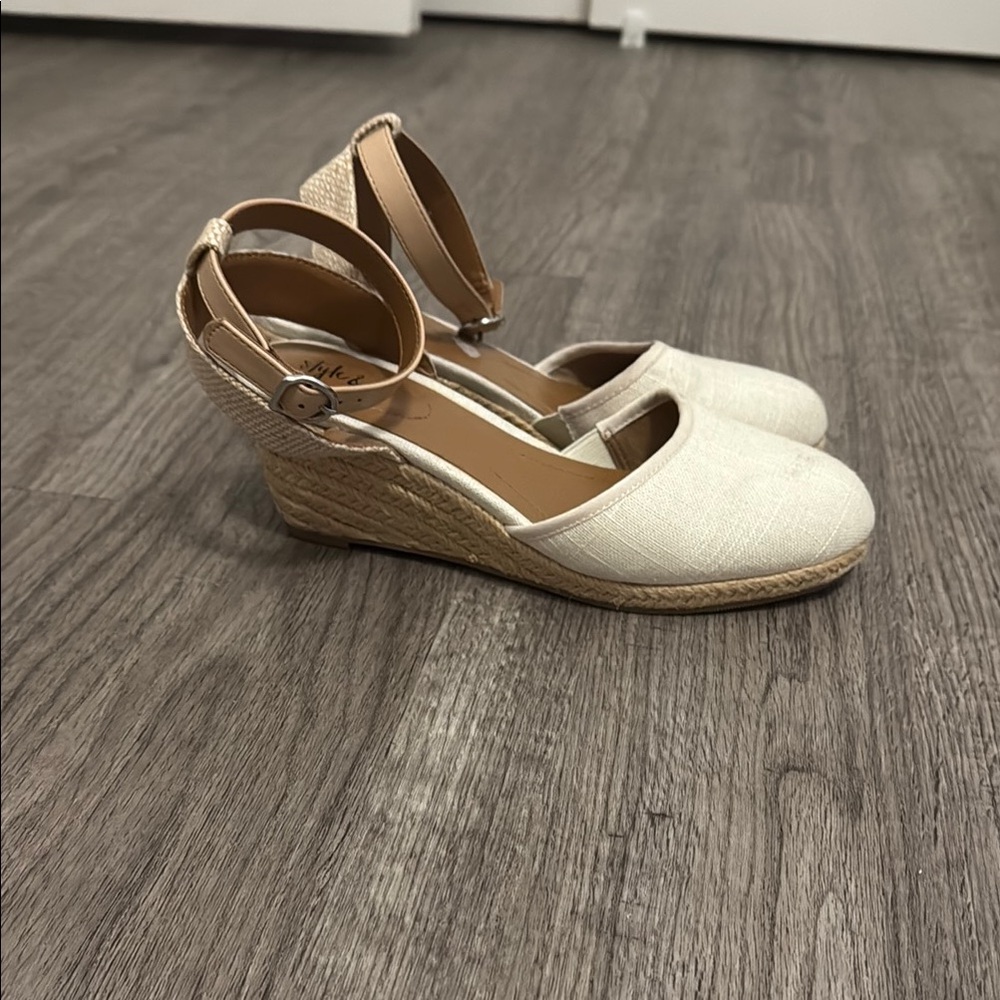 Style & Co Cream Tan Espadrilles Ankle Strap - Picture 3 of 4
